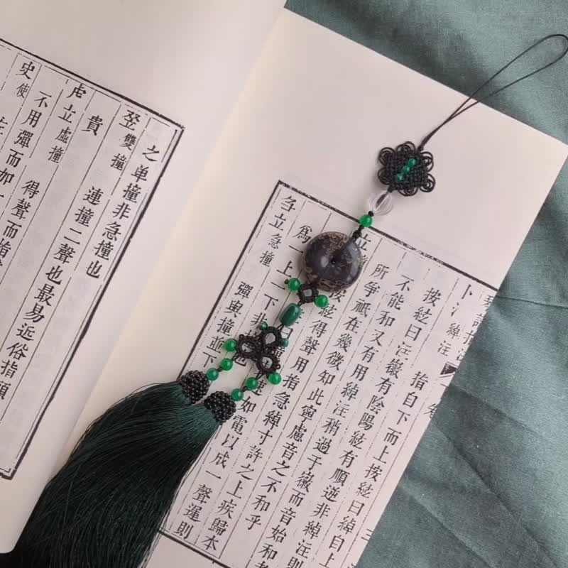 孤品掛飾流蘇穗子吊墜扇墜腰佩松柏綠黑瑪瑙珠冠穗梅花玉平安扣 - 吊飾/掛飾 - 玉石 綠色