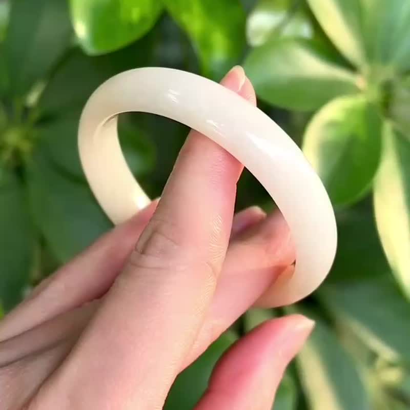 天然翡翠 緬甸 A玉 玉鐲 • 蓮子白翡翠福鐲 - 手鍊/手環 - 石頭 白色