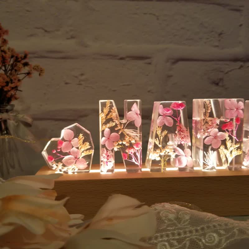 【Pink】Customized Real Flower Letter Night Light - Lighting - Resin 