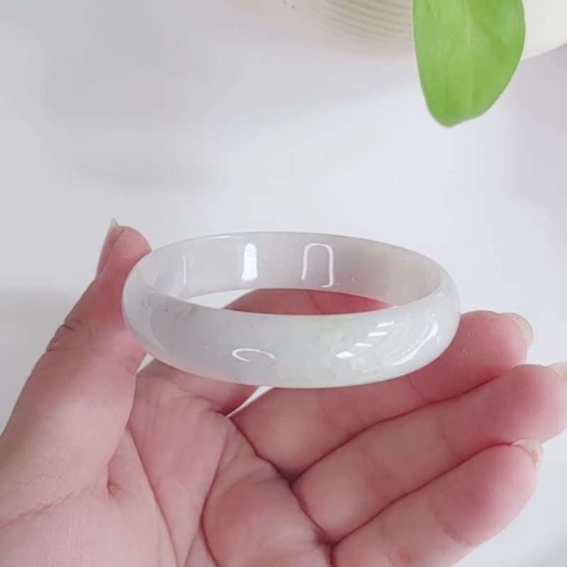 薄霜 | 冰糯種 / 奶白 / 福鐲 / 手圍16.5-17 | 天然A貨翡翠玉鐲 - 手鍊/手環 - 玉石 白色