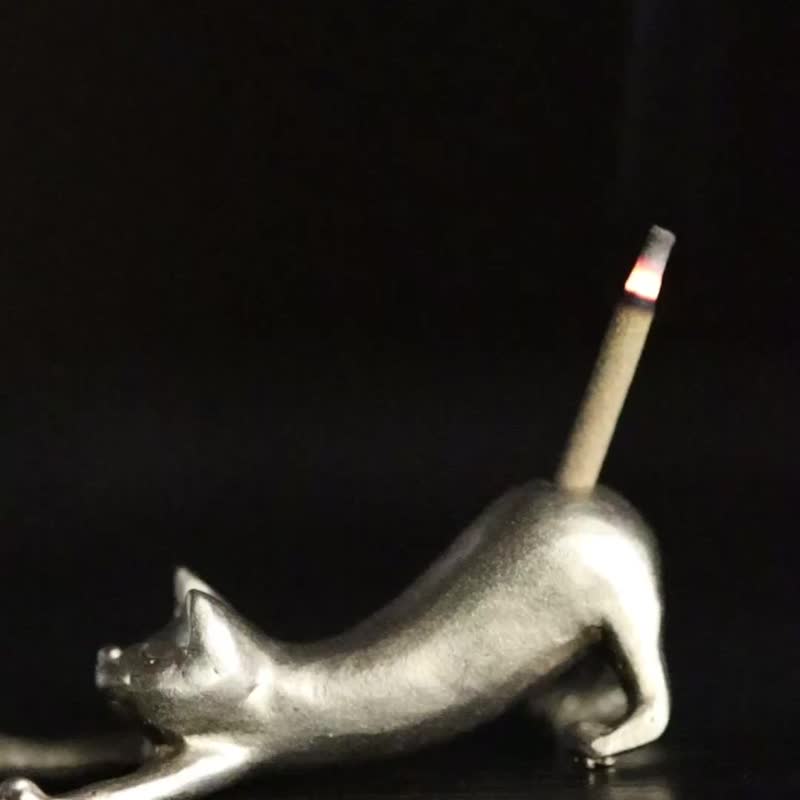 鬥牛犬銀色領帶夾 - 香氛/精油/擴香 - 銅/黃銅 金色