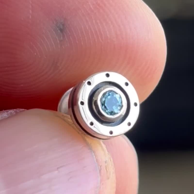 blue earrings,sterling silver,mens jewelry,present for him,pe16 - 耳環/耳夾/耳骨夾 - 銀 銀色