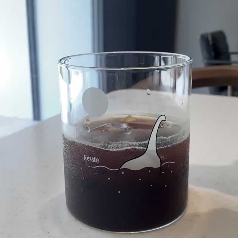 尼斯湖喵-魔法療癒玻璃杯 - 玻璃杯 - 玻璃 透明