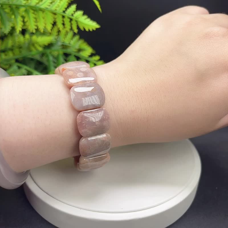 Exquisite Natural Coral Jade Bracelet, Icy and Polished Lemon Slices, Pink Chrysanthemum Stone, Full of Flowers, Bracelet, Passionate and Vibrant - สร้อยข้อมือ - เครื่องประดับพลอย สึชมพู