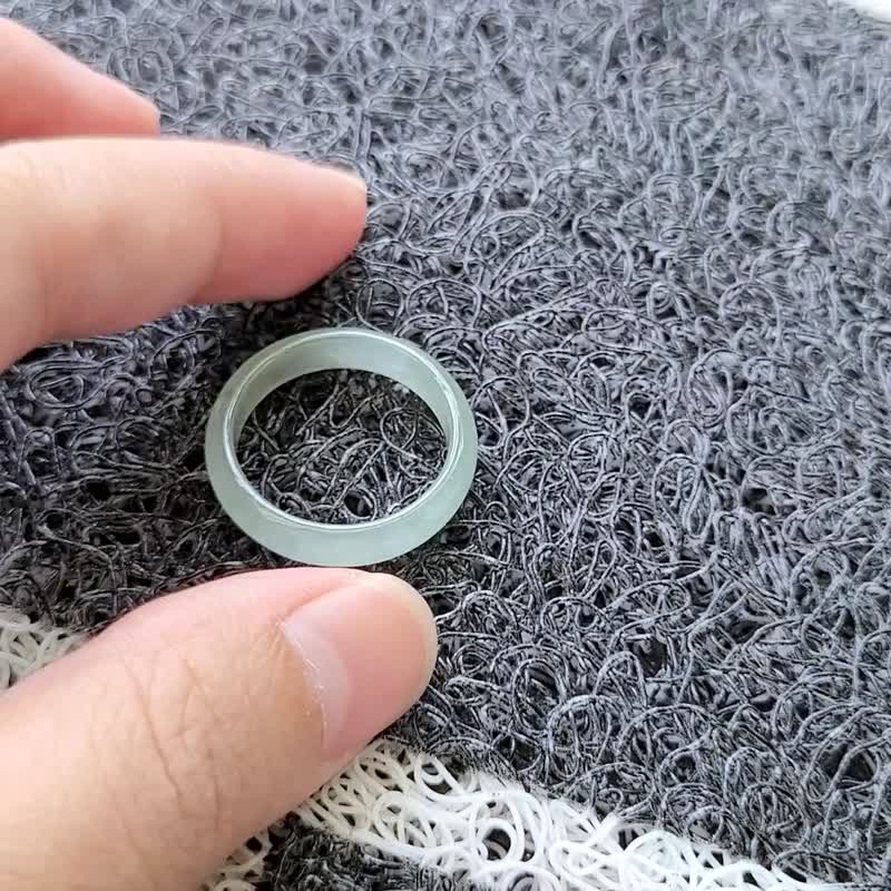 【親翠】天然翡翠 冰種睛底莫西沙手指鐲14號戒圈 - 戒指 - 玉石 多色