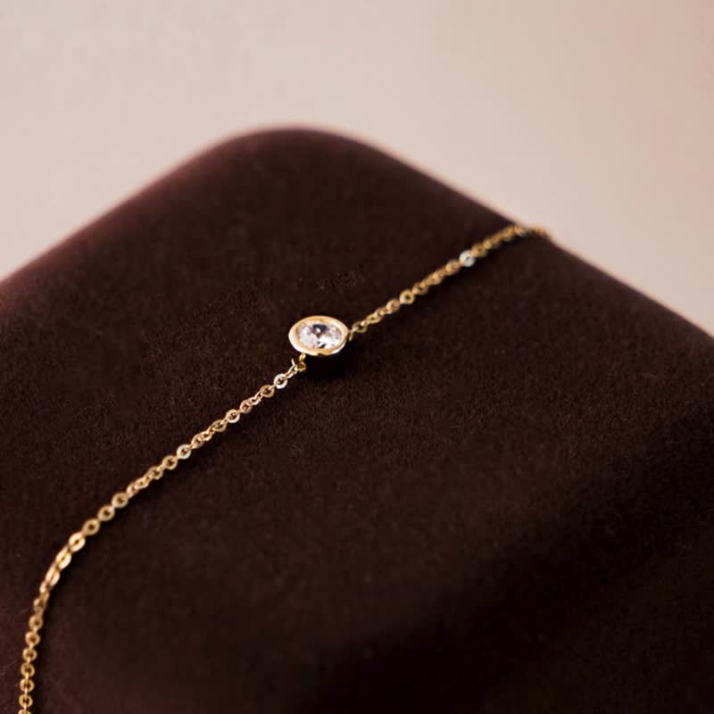 Single Spark Bracelet - Earrings & Clip-ons - Precious Metals Gold