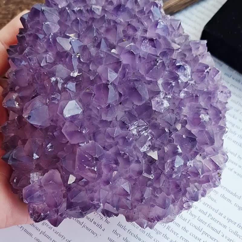 Amethyst 馬達加斯加產地 原皮紫水晶  晶簇 天然礦石 原礦 - 擺飾/家飾品 - 其他材質 