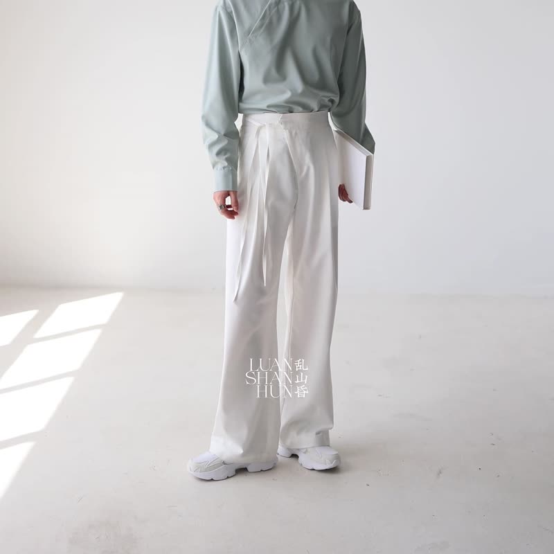 Luanshanhun new Chinese style original slanted waistband design daily casual straight trousers daily versatile - กางเกงขายาว - เส้นใยสังเคราะห์ ขาว