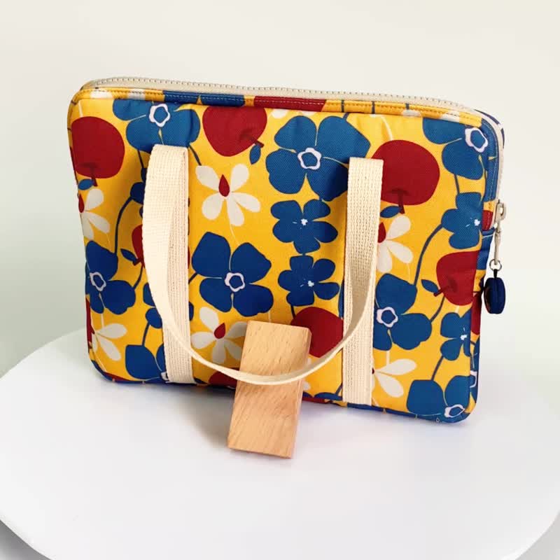 繽紛花漾・暖陽 - 平板包 手提款 iPad收納包 7-11吋 台灣製 - 電腦包/筆電包 - 棉．麻 黃色