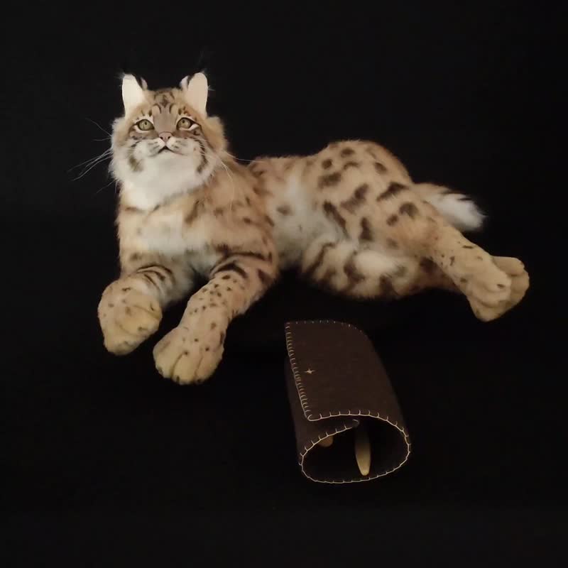 Life-size realistic plush bobcat lynx, poseable - 公仔/玩偶 - 其他材質 