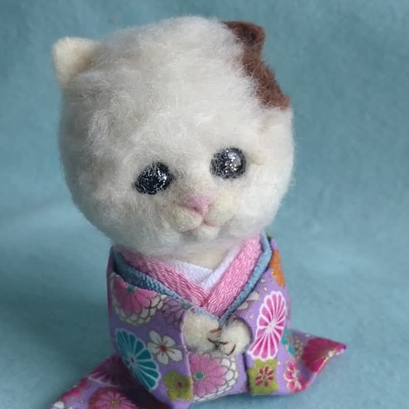 Cat Kimono Wool Kimono Cat No.12 White + Brown Purple - Stuffed Dolls & Figurines - Other Materials White