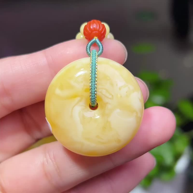 純天然原礦蜜蠟平安扣 雙面佩戴蜜糖色 飄白花 顏色漂亮 - 吊飾/掛飾 - 水晶 