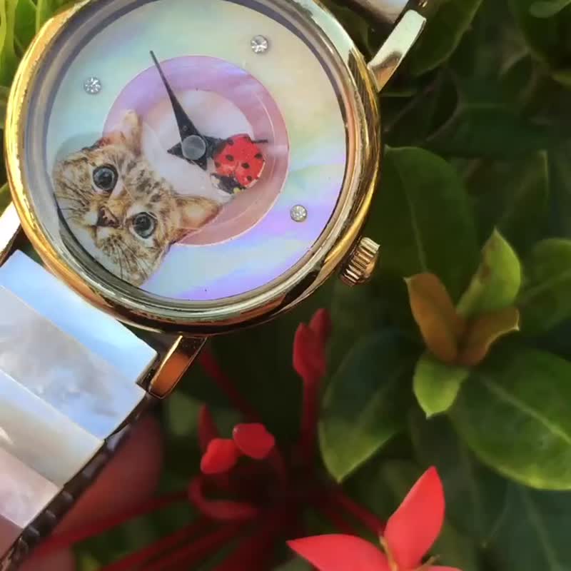 【Lost And Find】Colorful Natural mother of pearl watch - Women's Watches - Gemstone Pink