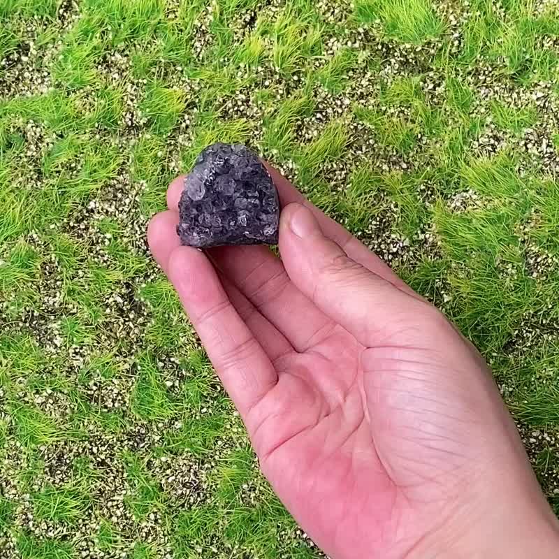 天然小小迷你夢幻紫晶鎮 紫水晶 消磁淨化 快速出貨 辦公室 風水 - 其他 - 水晶 紫色