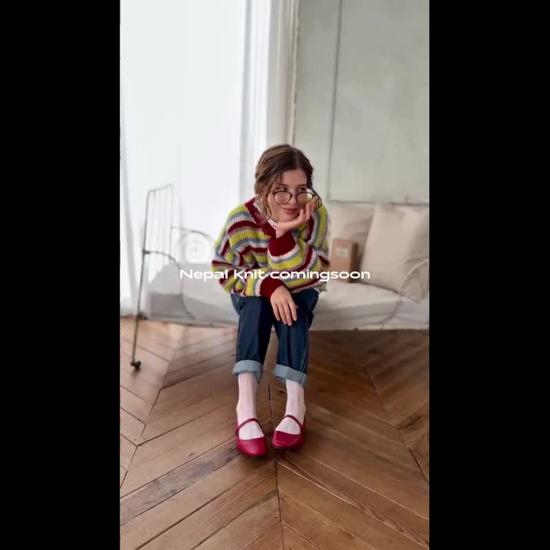 山岳地帯に住むネパールの編み子さんが紡ぐ、ネパールハンドボーダーニットプルオーバー red - 女毛衣/針織衫 - 羊毛 紅色