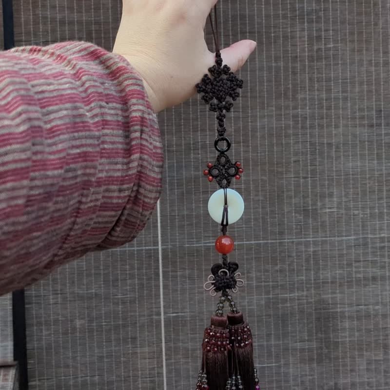 Chinese knot pendant, sword tassel, Tai Chi sword tassel, flute tassel waist pendant, ivory nut, peace buckle, red agate sword - พวงกุญแจ - เครื่องประดับพลอย สีนำ้ตาล