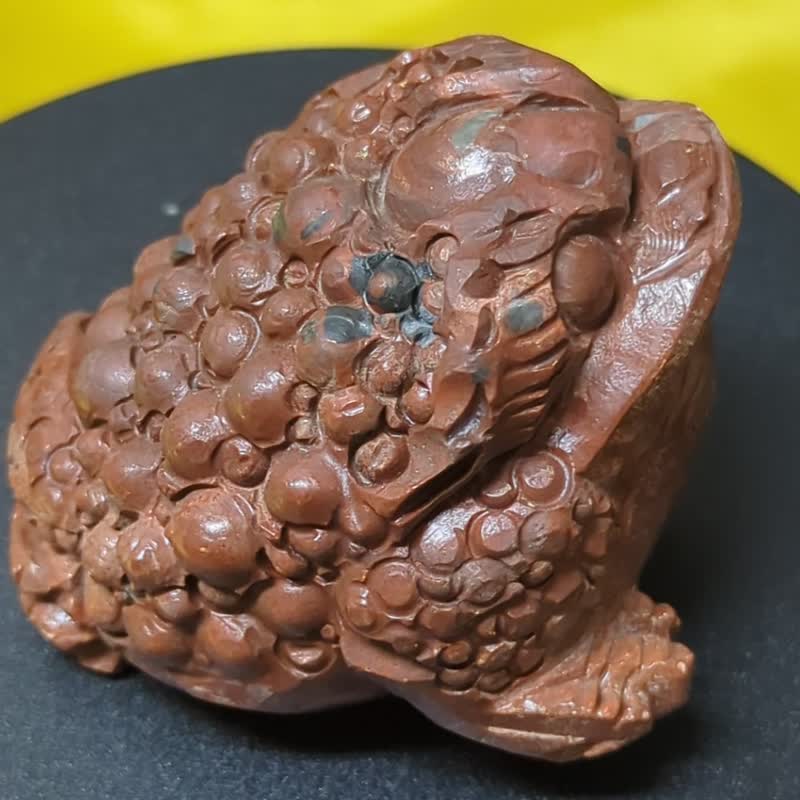 【Good Fortune Charm】Wealth-Attracting Golden Toad Dragon Palace Sarira Sculpture - Rolling In Wealth, Home Protection (60mm) - Items for Display - Stone Red