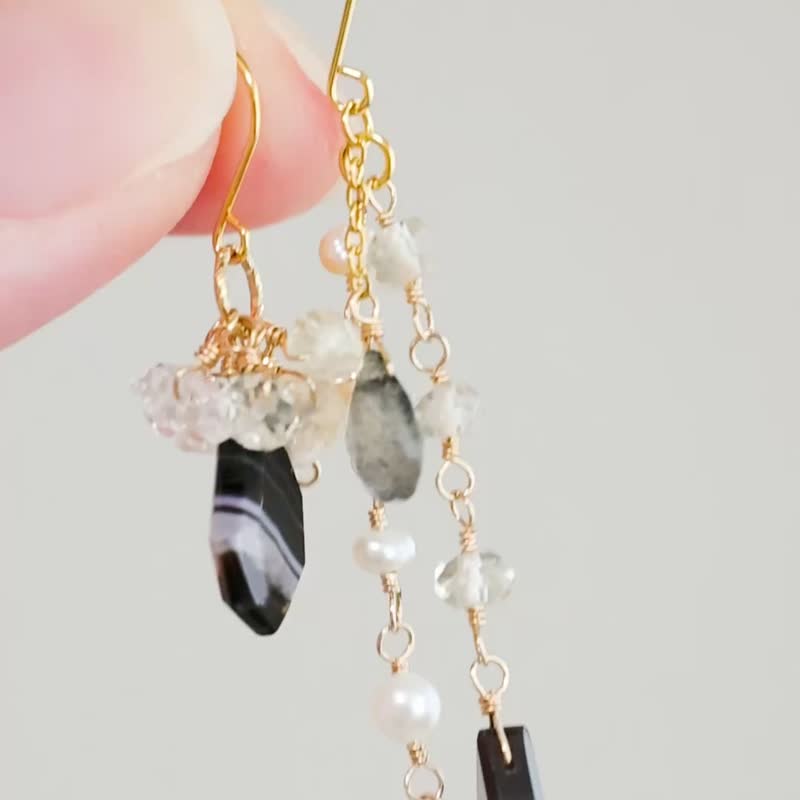 ブラウンバンテッドアゲート 淡水パール ラブラドライト 水晶 パーキマーダイヤモンド ピアス イヤリング - 耳環/耳夾/耳骨夾 - 石頭 黑色