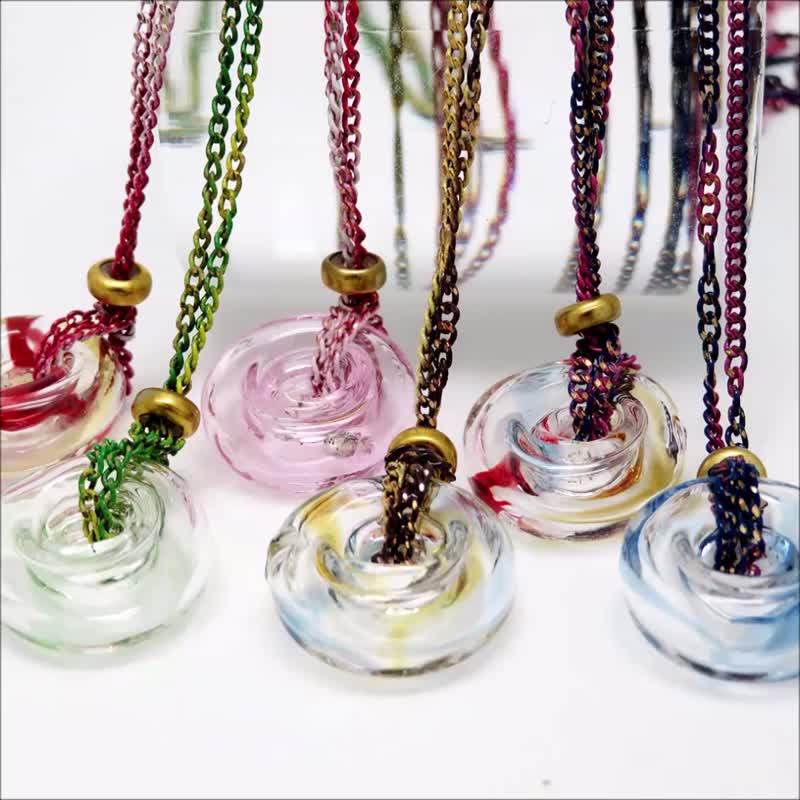 Diffuser Donut Necklace Color Chain Aroma Glass Colors Option with Oil Dropper - สร้อยคอ - กระจกลาย หลากหลายสี