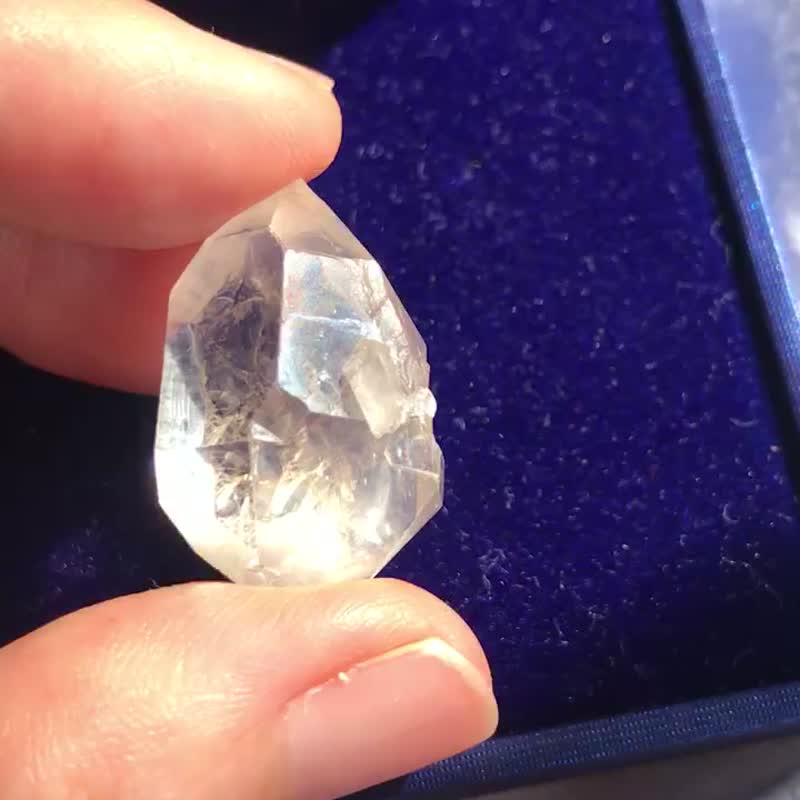 印記子母閃靈鑽 骨幹 骸骨 水晶原礦 閃靈鑽 天然原石 水晶 - 擺飾/家飾品 - 水晶 透明