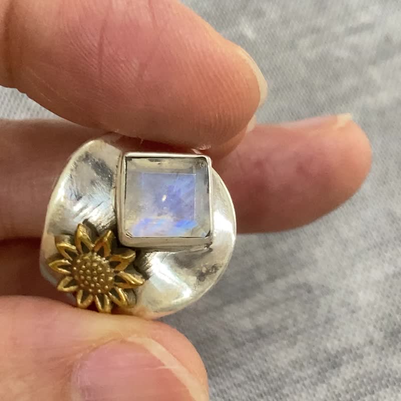 天然 切面 月光石 戒指 尼泊爾 手工製 925純銀 黃銅 - 戒指 - 半寶石 
