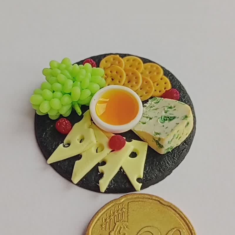 Polymer clay cheese plate, miniature food - Kids' Toys - Other Materials 