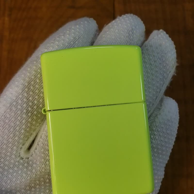 [ZIPPO official flagship store] Yellow neon fluorescent paint windproof lighter 28887 - Other - Other Materials Yellow