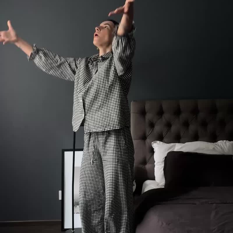 Moss Duvet Cover with Ruffles, Natural 100% Cotton Sateen - Bedding - Cotton & Hemp Khaki