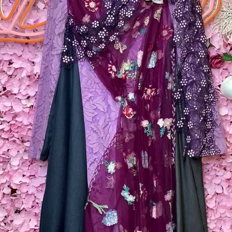 OTT Unique•Unique Japanese purple embroidered three-dimensional lace beaded denim dress - ชุดราตรี - ผ้าฝ้าย/ผ้าลินิน สีม่วง