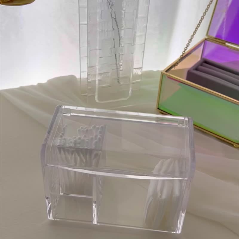 Transparent 3-compartment dust-proof flip-top cotton swab storage box - กล่องเก็บของ - อะคริลิค สีใส