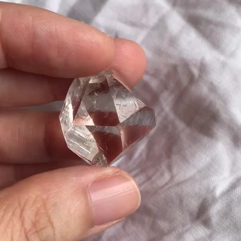 印記閃靈鑽 骨幹 骸骨 水晶原礦 閃靈鑽 天然原石 水晶  crystal - 擺飾/家飾品 - 水晶 透明