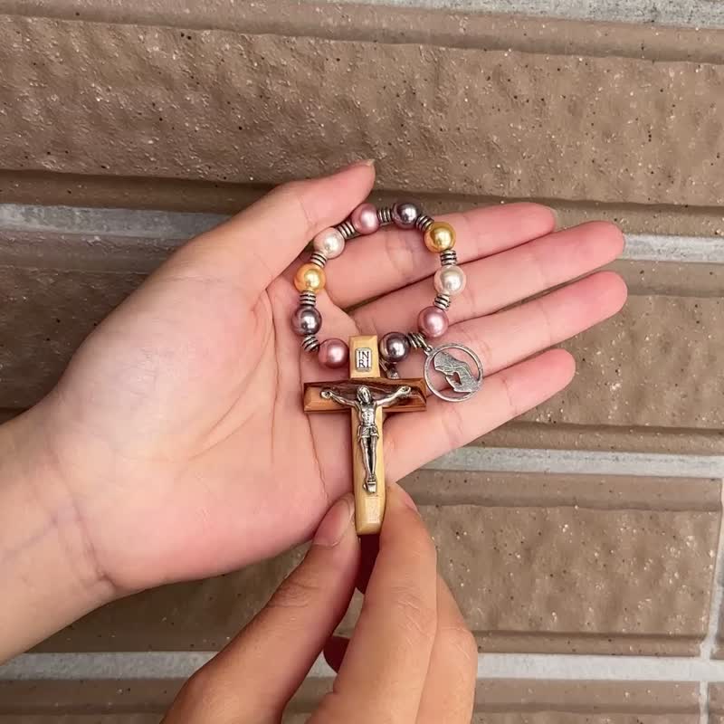 Pocket Rosary,Car Decoration,8mm Swarovski Multicolor Pearls,Olive Wood Cross - พวงกุญแจ - วัสดุอื่นๆ หลากหลายสี