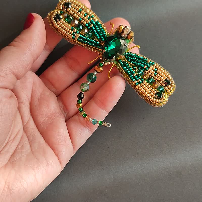 蜻蜓刺繡胸針  手工水鑽串珠胸針  送給妻子的禮物  訂製牛仔夾克 - 胸針 - 玻璃 