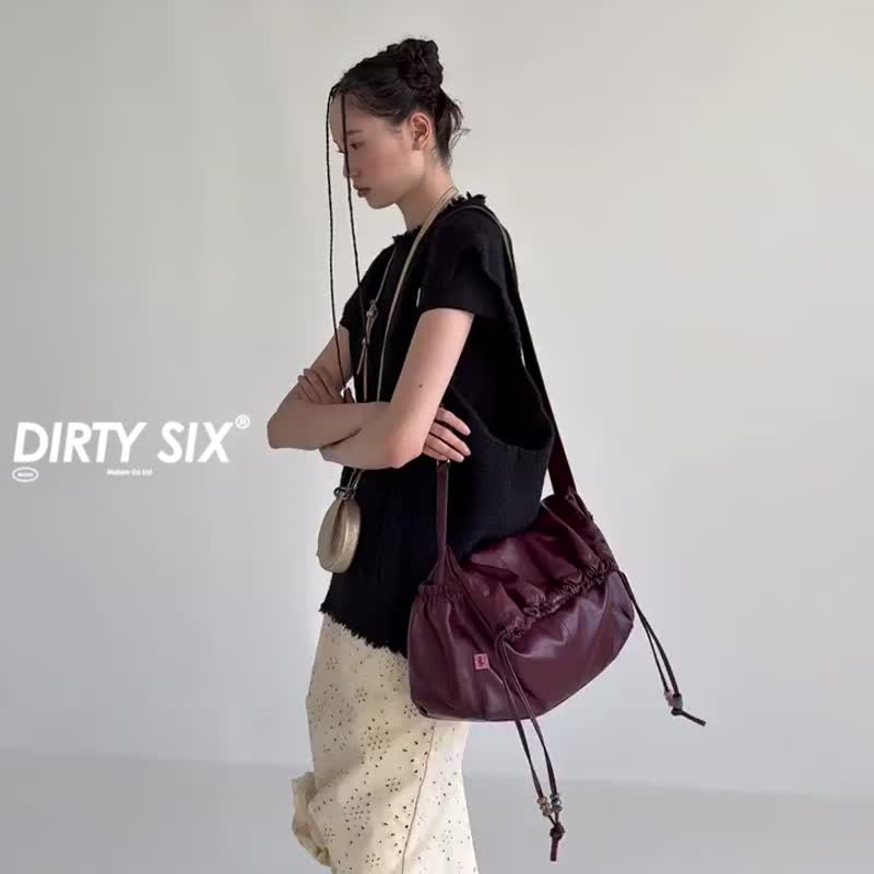 Burgundy Mani stacking bag contrast color natural stone drawstring soft lazy crossbody shoulder bag - กระเป๋าแมสเซนเจอร์ - ไฟเบอร์อื่นๆ สีแดง