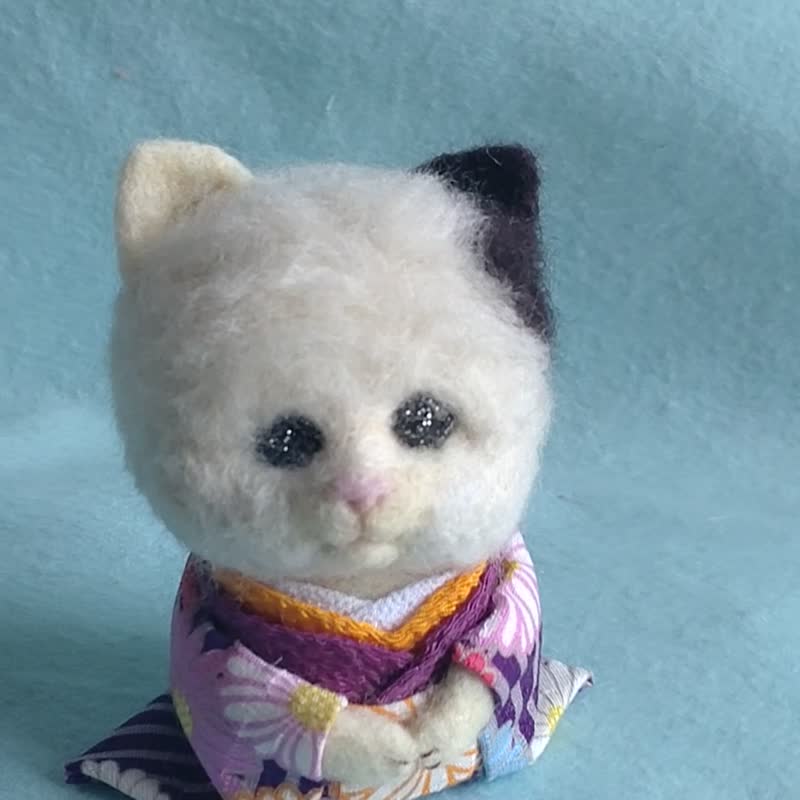 Cat Kimono Wool Kimono Cat No.17 White + Black Purple - Stuffed Dolls & Figurines - Other Materials Purple