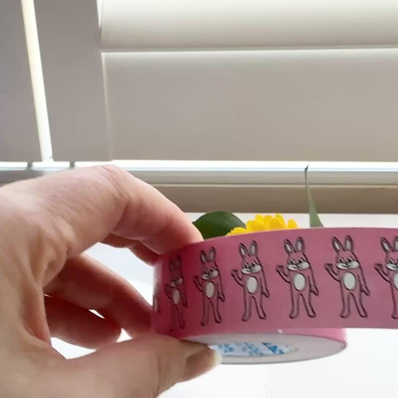 ハンドラベラーシール 着ぐるみのうさぎ  (大きめサイズ) - 貼紙 - 紙 粉紅色