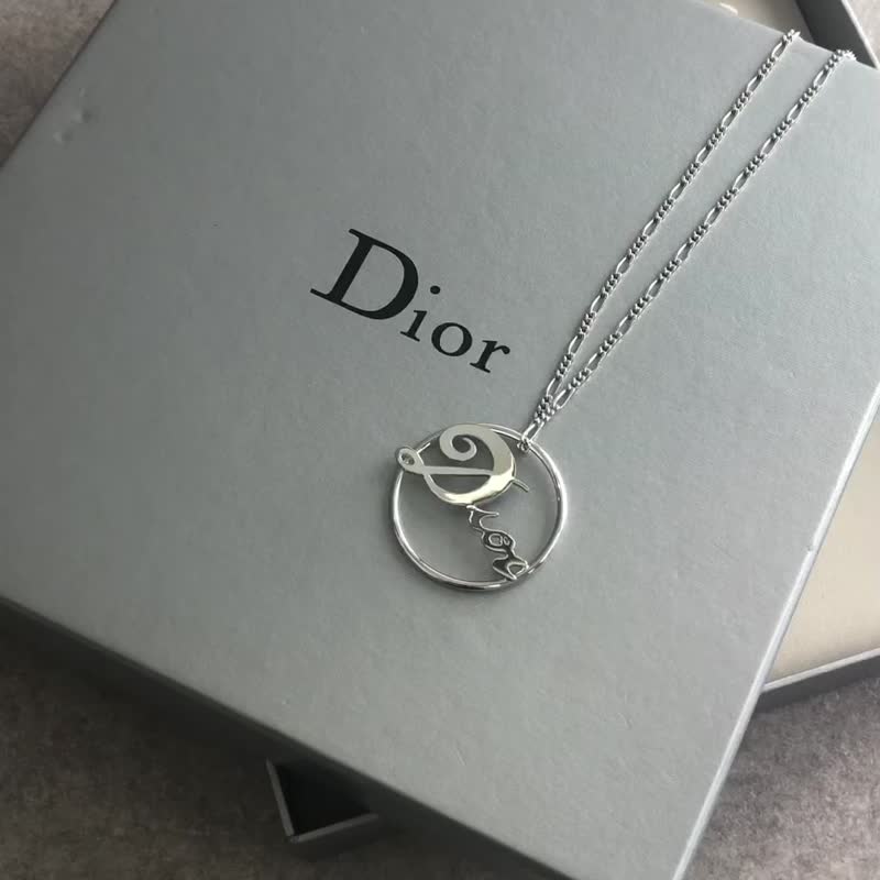 【 日本直送　名牌中古包 】Christian Dior クリスチャン ディオール ネックレス シルバー ロゴ vintage ヴィンテージ  rnuzjv - 項鍊 - 其他材質 銀色