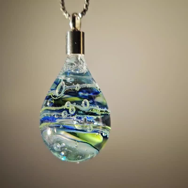 Handmade glass drop-shaped necklace ocean series - Necklaces - Glass Blue