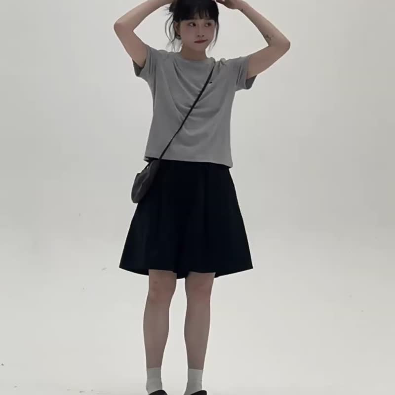 4顔色 基礎款休閒短褲 日常百搭寬鬆闊腿中褲 中性五分褲 - 女短褲/五分褲 - 棉．麻 白色