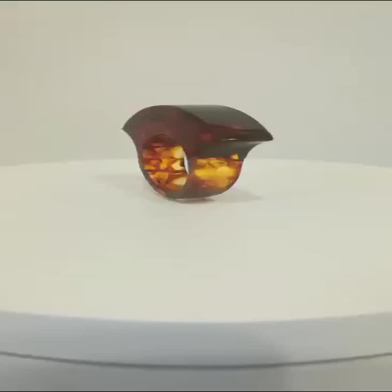 Handmade Ring made of natural baltic amber,Men amber ring,Jewellery amber gift - 戒指 - 石頭 咖啡色
