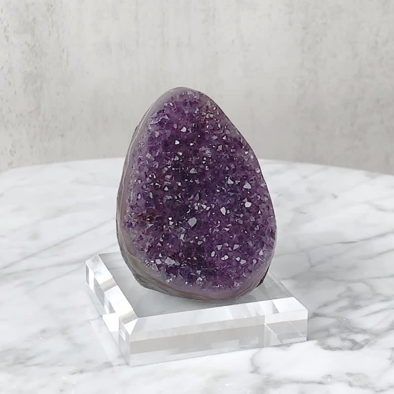 紫晶鎮 圓潤蛋型// 開運招財 智慧創意 鎮宅化煞 紫水晶// 贈底座 - 擺飾/家飾品 - 水晶 紫色
