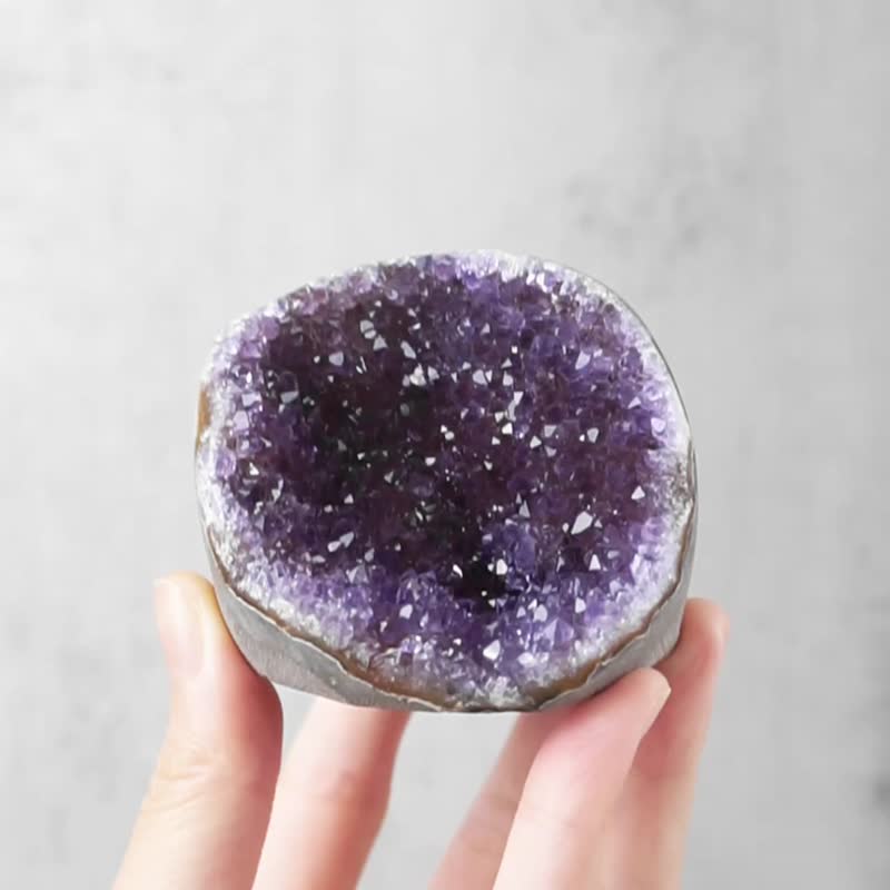 紫紅小型紫晶鎮 // 智慧 創意 鎮宅化煞 // 贈底座 - 擺飾/家飾品 - 水晶 紫色