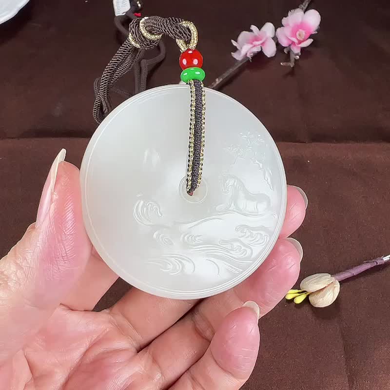 秒殺價 天然新疆和田玉羊脂玉馬到成功平安扣面包圈吊墜 玉質細膩 - 吊飾/掛飾 - 玉石 