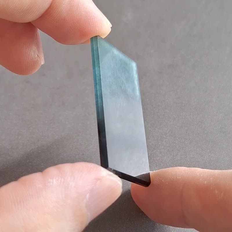 冰種翡翠裸石B | 烏雞無事牌金工鑲嵌用原石 | 天然瓜地馬拉翡翠 - 項鍊 - 玉石 黑色