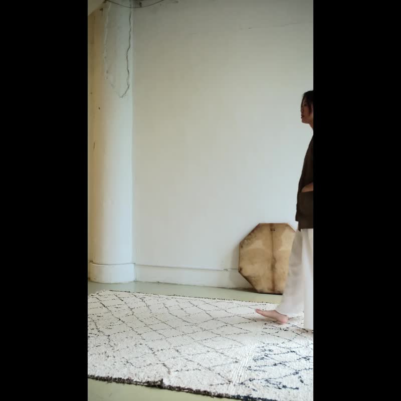 開襟七分袖薄罩衫 / 慕斯布 茶褐 - 女大衣/外套 - 棉．麻 卡其色