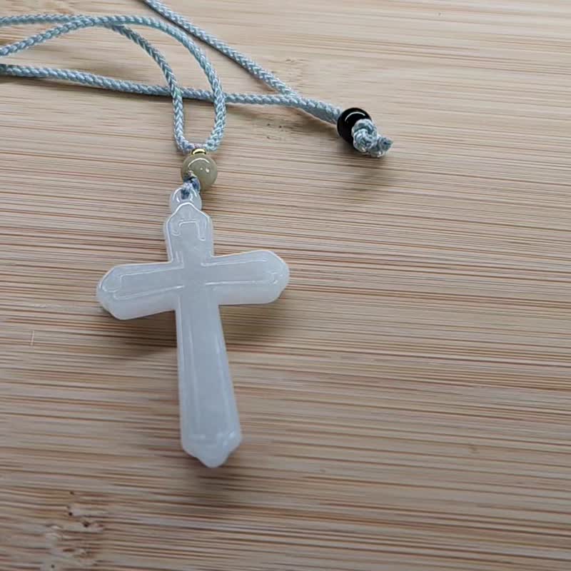 Pro-Cui Natural Jadeite White Ice Seed Water Good Minimalist Carved Cross Adjustable Rope Chain - Necklaces - Jade White