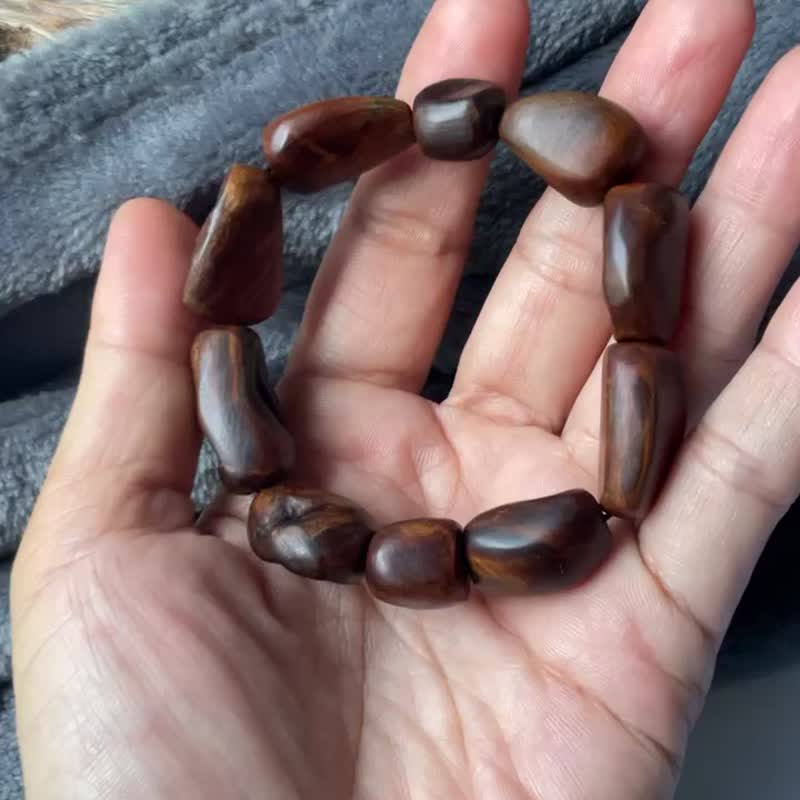 [Old Soul] Taiwan Xiao Nanmu Hand Beads - Bracelets - Wood Multicolor