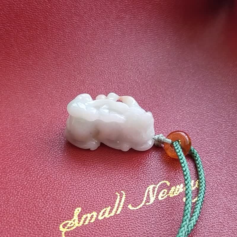 親翠 天然翡翠 冰硃砂紅桂花糕貔貅調整式繩鏈 - 項鍊 - 玉石 多色