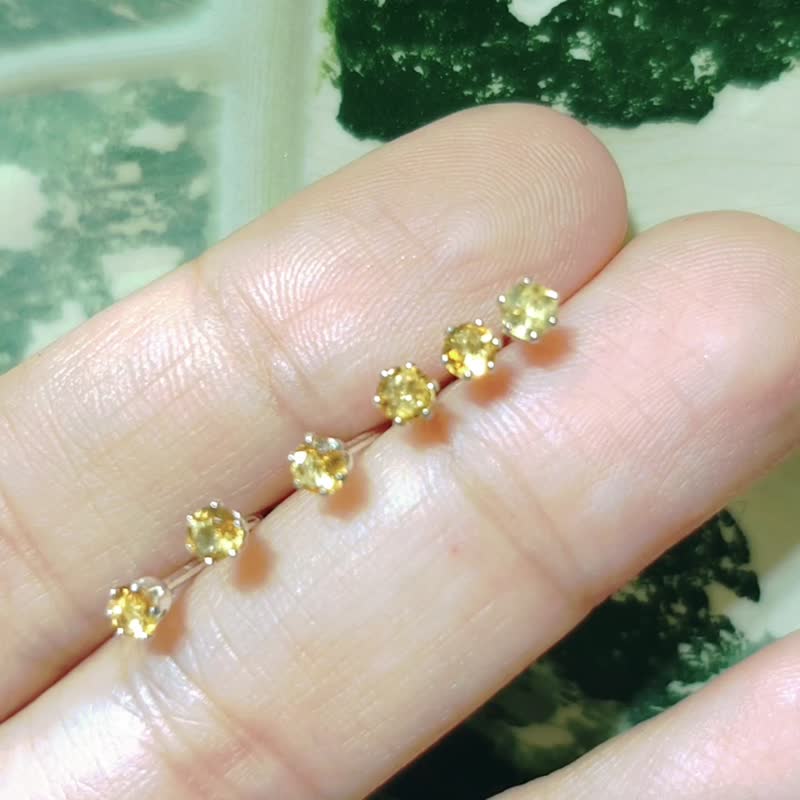 SV925 Tiny Citrine Stud Earrings, 3mm, Diamond Cut, 925 Sterling Silver - Earrings & Clip-ons - Crystal Yellow