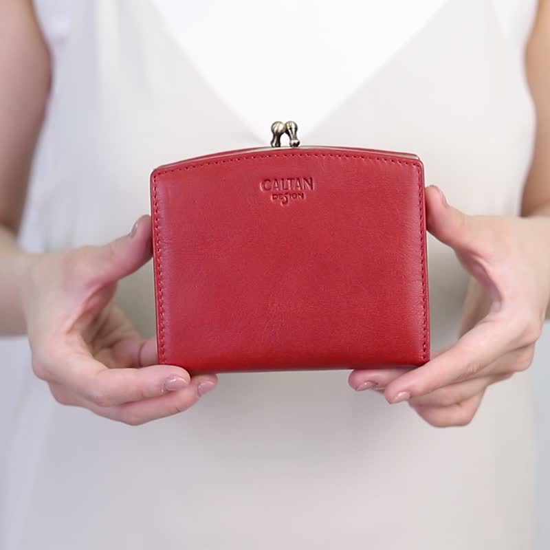 Short wallet / Genuine Leather - กระเป๋าสตางค์ - หนังแท้ สีแดง